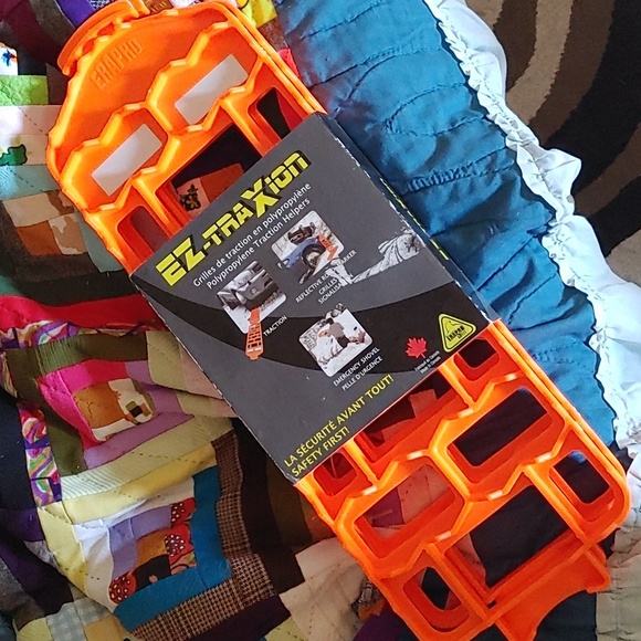 SNOW TRACK+SHOVEL emergency kit shovel NEW - Picture 2 of 9